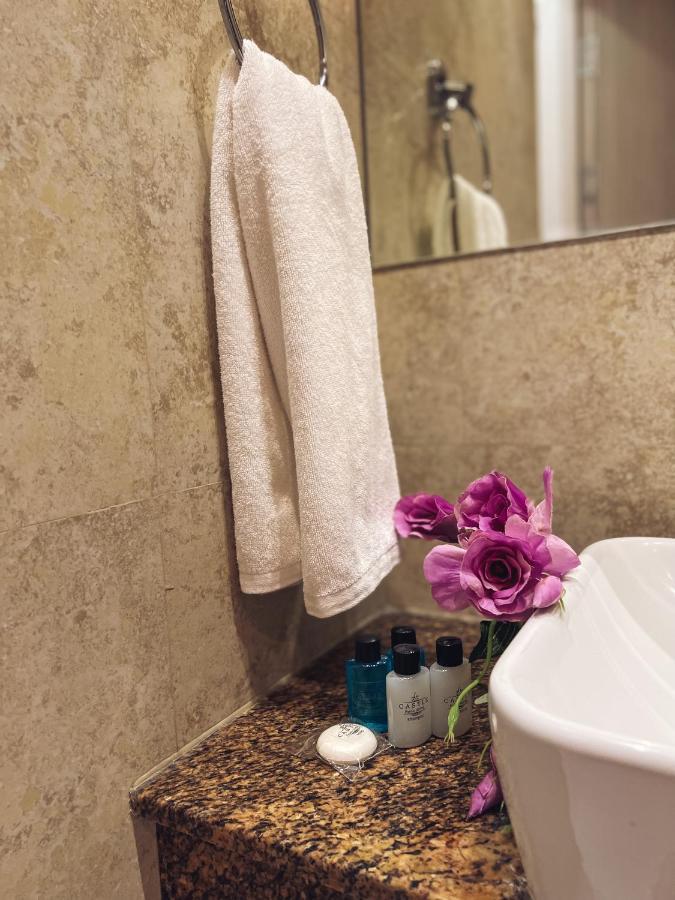It Hotel Tumanyan Street Yerevan Luaran gambar