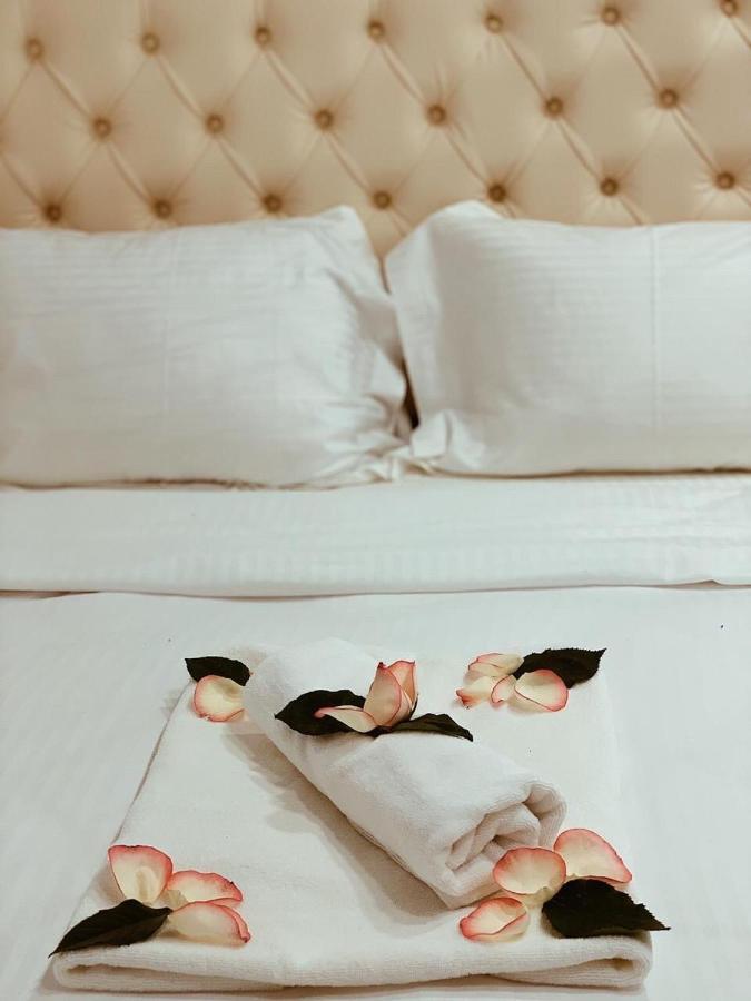 It Hotel Tumanyan Street Yerevan Luaran gambar